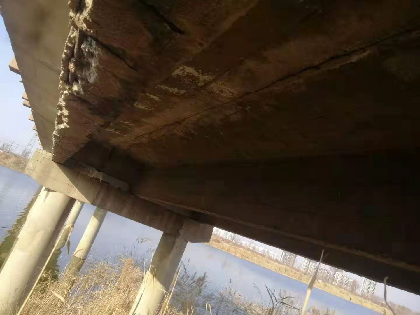 哈密道路桥梁结构的常见病害